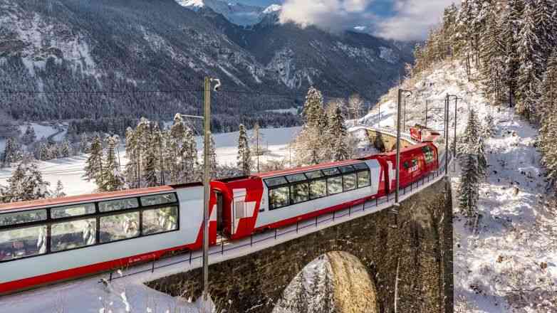 等疫情结束，开启瑞士之旅，去瑞士做火车吧！