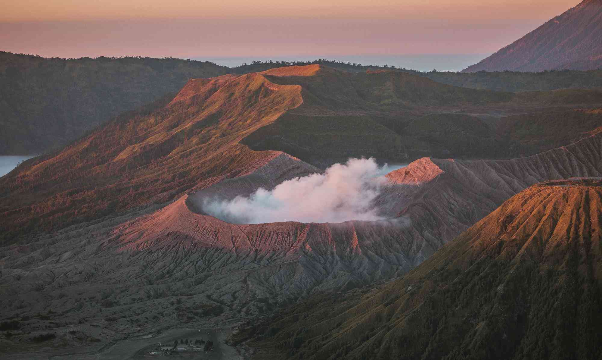 可以近距离接触的火山布罗莫火山，布罗莫火山游玩攻略送你！