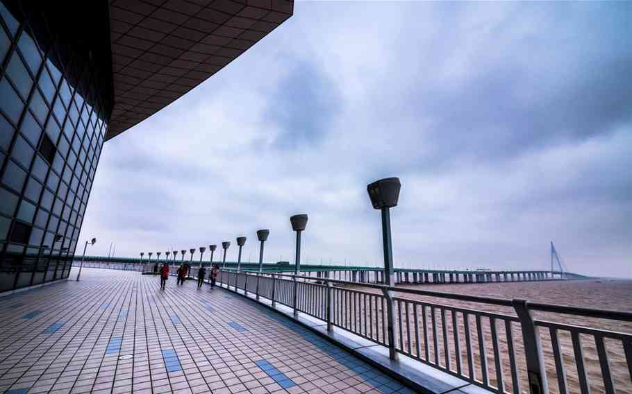 长桥卧波，杭州湾跨海大桥
