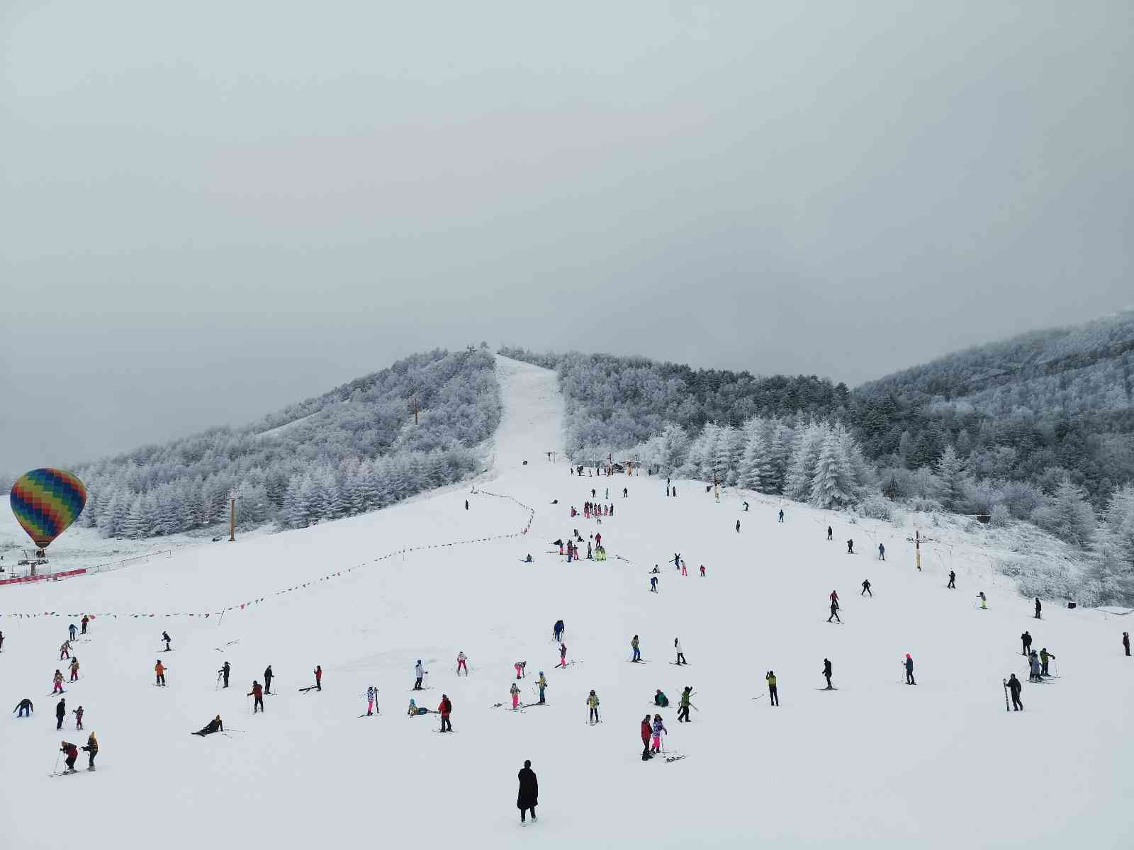 冬季旅游去哪好？来湖北神农架滑雪吧